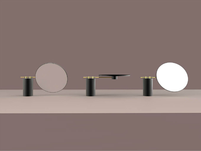 Pose-tablemirror-10-1.jpg