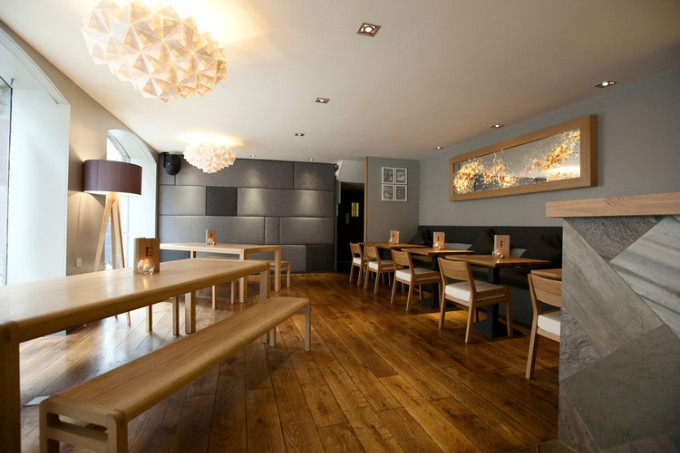FOLDABILITY+Sygn+Bar+bespoke+origami+lighting.jpg