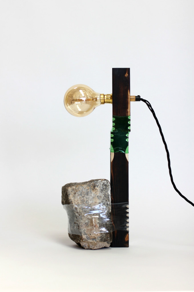 MicaellaPedros_JoiningBottles_Lamp01_leftside_670.jpg